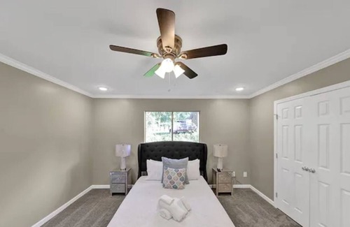 Crestline Heights House | 4 Bedroom Magic City Oasis w/ Jacuzzi, Gameroom, & MORE