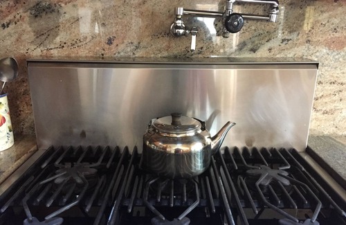 Walnut Creek House | 4 bedrooms and 3 full bathrooms + office in Walnut Creek. Great yard with pool!