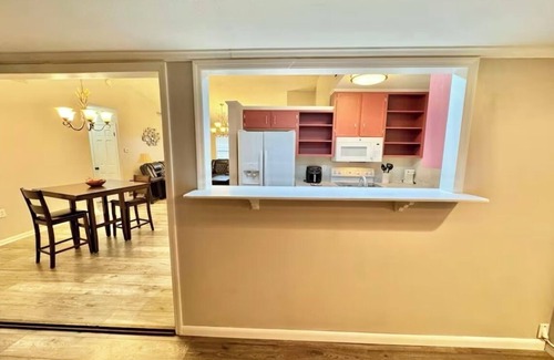 Fitzgerald House | 4-br 2-bath house in charming Fitzgerald with WiFi, AC. Perfect for long stays.