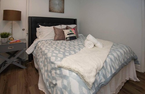 Faubourg Marigny Hotel | 4 BR - Sleeps 8! Celebrity Villa Next to Frenchman St