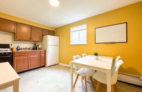 Mount Oliver Apartment | 4 Large Apartments w/8 Bedrooms & Parking + WIFI