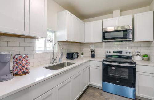 Wichita House | 4 Mi to Dtwn Charming Retreat in Wichita!