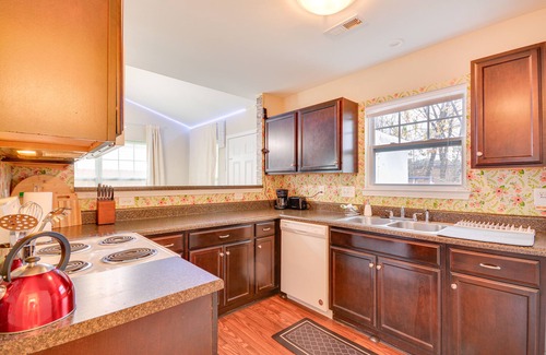 High Point House | 4 Mi to HPU: Pet-Friendly Home w/Yard!
