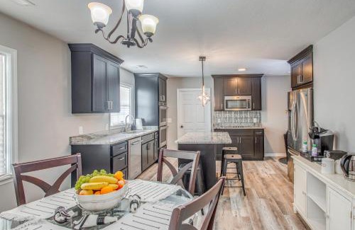 Loris House | 4 Mi to Loris Nature Park Family Home with Yard