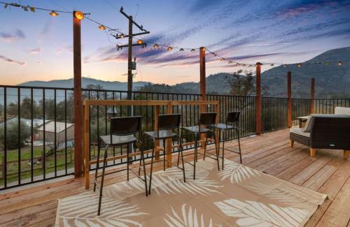 Three Rivers House | 4 Miles to Sequoia NTL Park