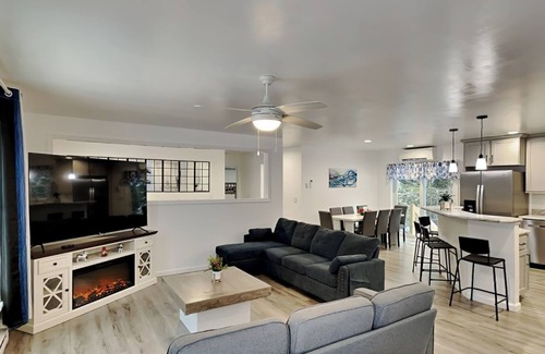 Ellsworth House | 4 Seasons Getaway in Downeast ME 30 mi to Acadia Nat'l Park