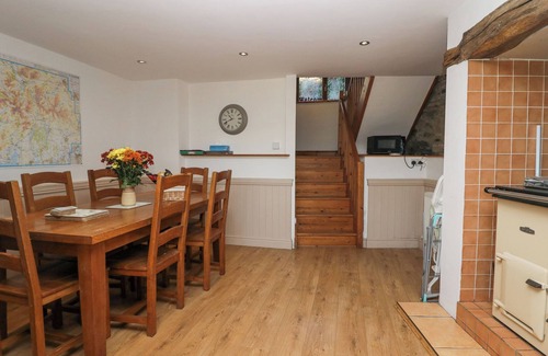 Haverthwaite Cottage | 4 THE BARNS, family friendly, character holiday cottage in Ulverston