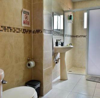 Leon Apartment | 4 VENATOR House Boutique