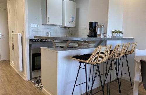 Erquy Apartment | 400 - Magnifique T3, les pieds dans l'eau