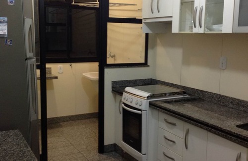 Braga Apartment | 400 meters from Praia do Forte, 2 bedroom apartment, 1 suite, Netflix and W-FI*