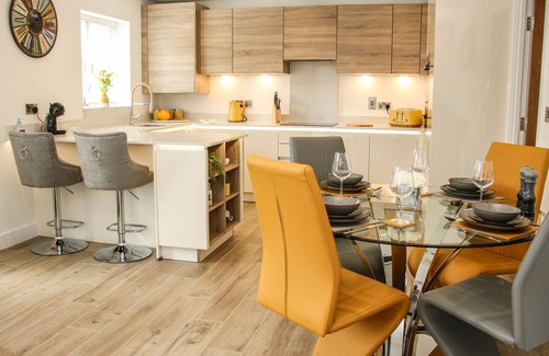 Shrewsbury Cottage | 42 ALBURY PLACE, character holiday cottage in Shrewsbury