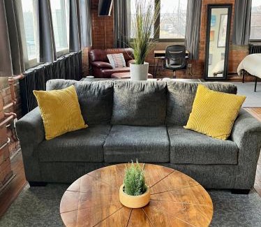 Detroit Apartment | 420 Friendly KING suite Downtown LOFT Free Parking & WiFi