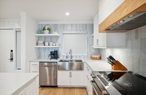 Kiawah Island Villa | 4319 Windswept- Oceanfront Villa! Beautifully Renovated! Spectacular Ocean View!