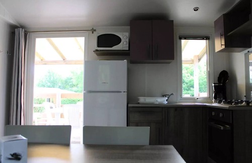 Miribel-les-Echelles House | 48. Mobile home Génépi 8 persons
