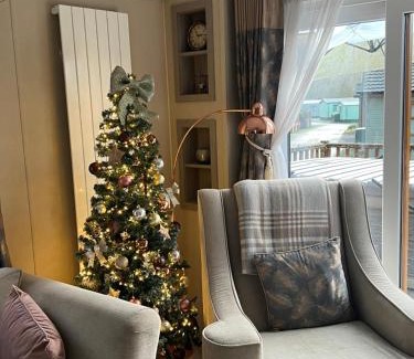 Troutbeck Bridge House | 48 Pony Meadow - White Cross Bay