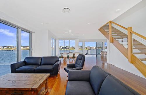 Port Macquarie House | 484 The Anchorage Port Macquarie