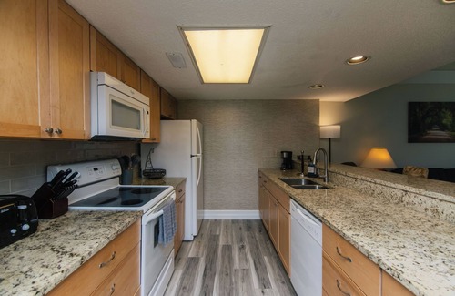 Ocean Ridge House | 493 Egrets Pointe-Beautiful Townhome on Lagoon; Pool/Amenity Access Included