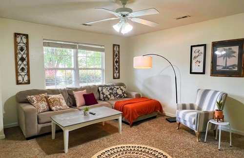 Greer House | 4B3B Comfortable & Peaceful Haven Extended Stays