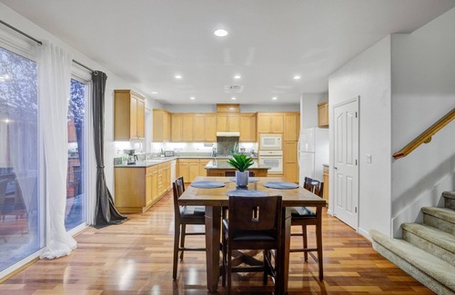 Vallejo House | 4BD/3BA Spacious Mare Island Home -> Billiards+BBQ