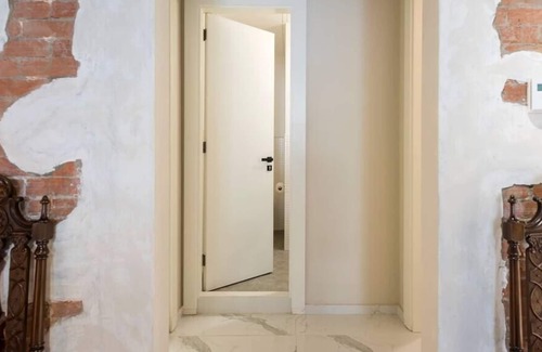 Gemmayzeh Apartment | 4BD apartment in Monot