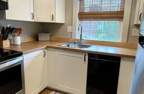 Off Broadway Apartment | 4BR, 2 Bath Gem in Prime Location – Cozy & Convenient