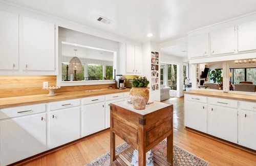 Debordieu Colony House | 4BR/3BA on the Creek, Steps away from the Beach, Pet Friendly