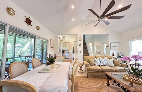 Okatie House | 4BR/4BA Private Island Retreat/Country Club - 25 mins from HHI - Golf Included