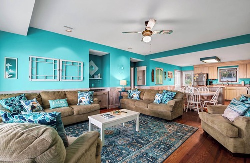 Edisto Island House | 4BR/4Bth Direct Oceanfront,House,Covered Porch and fireplace!