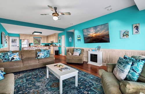 Edisto Island House | 4BR/4Bth Direct Oceanfront,House,Covered Porch and fireplace!