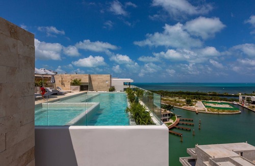 Zona Hotelera Apartment | 4BR. apartament near the beach