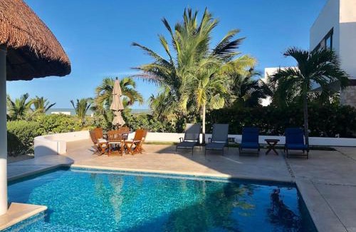 Ixil House | 4BR Beach House Uaymitun Yucatan