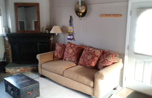 Wardsboro House | 4BR Chalet Between Mt. Snow & Stratton, Sleeps 10, Fireplace, Clubhouse w/Pool