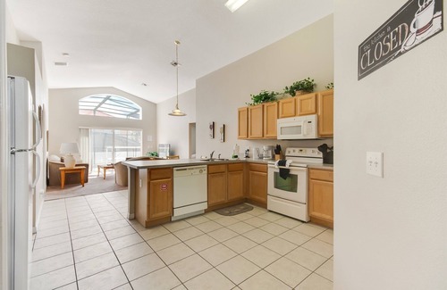 Solana House | 4BR | Inexpensive | Wheelchair Friendly