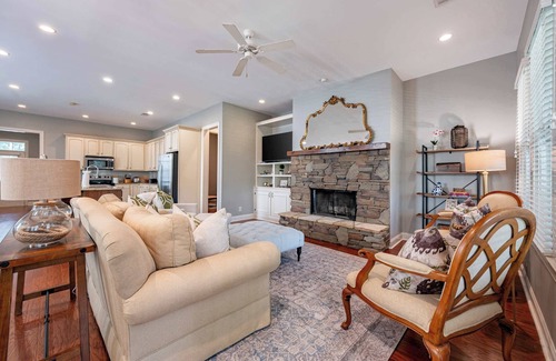 Reynolds Landing House | 4BR Lake Oconee Gem - Golf Views & Kid-Friendly