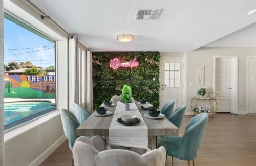 North Mountain House | 4BR Moon Valley Home with Pool - Room for 10