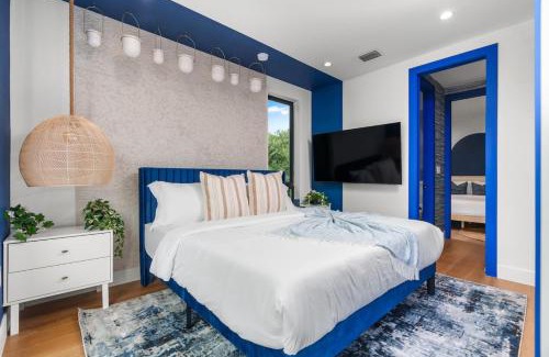 Buena Vista House | 4BR Mykonos Vibes Villa with Pool Grill and Spacious Backyard