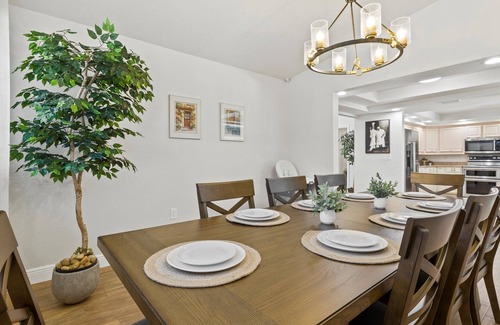 West Bradenton House | 4BR w/Manatee River View! Private Pool! Game Room