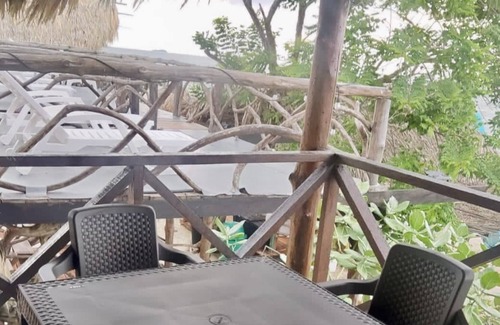 Bocachica Cabin | 4C2-R Cabin on Baru Island