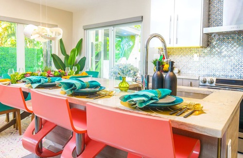 Dolphin Isles House | 5 BD LUXURY BEACH HOUSE: Heated Pool+Outdoor Bar+Hot Tub+Ping Pong