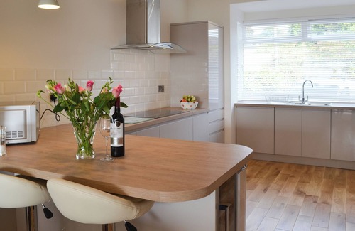 Exmouth Cottage | 5 bedroom accommodation in Exmouth