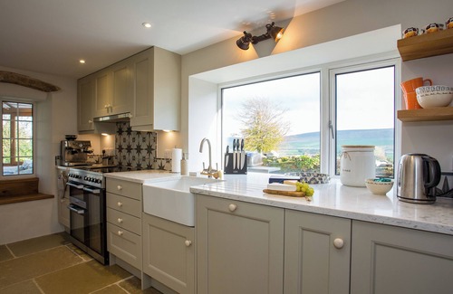 Leyburn Cottage | 5 bedroom accommodation in Carlton-in-Coverdale, near Leyburn