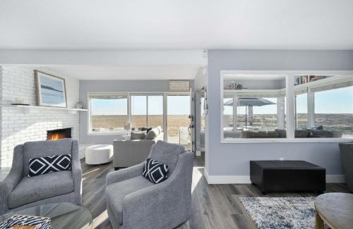 Balboa Peninsula House | 5 Bedroom Duplex on the Boardwalk next to Balboa Pier