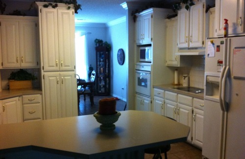 Johnson House | 5 bedroom home for a quiet vacation in beautiful Northwest Arkansas