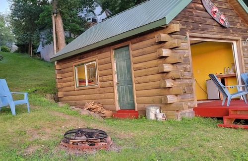 Honey Creek House | 5 BR Lake home with lakeside cabin and amazing views. Year round lake activity