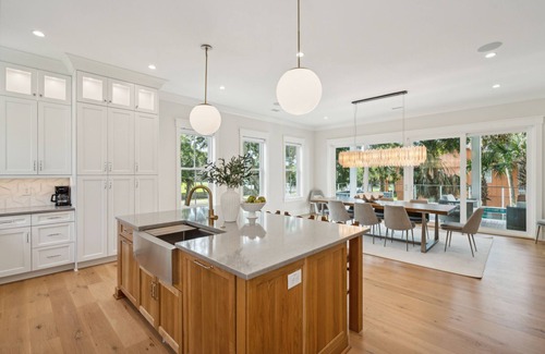 Isle of Palms House | 5 BR Luxury Home with Pool & Hot Tub | Ocean Views