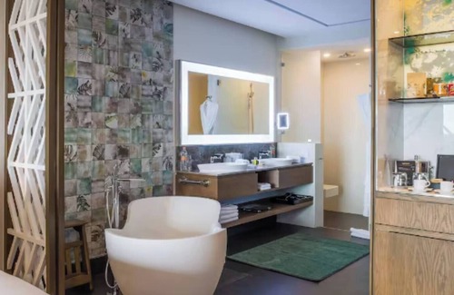 Puerto Juarez Hotel | 5 Diamond Resort Garza Blanca Cancun Jr. Suite All Inclusive Available