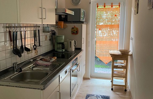 Luessow Apartment | 5 * holiday apartment Stralsund outskirts 1B EC