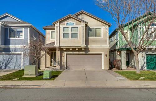 Sparks House | 5 Mi to Downtown Reno Home with Lake Access!