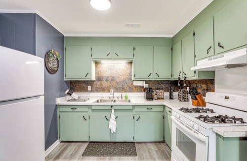 Walterboro - St. George House | < 5 Mi to Dtwn Walterboro: Grill, Game & More!