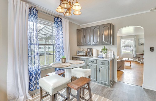 Boardman House | 5 Mi to Dtwn & YSU: Pet-Friendly Youngstown Home